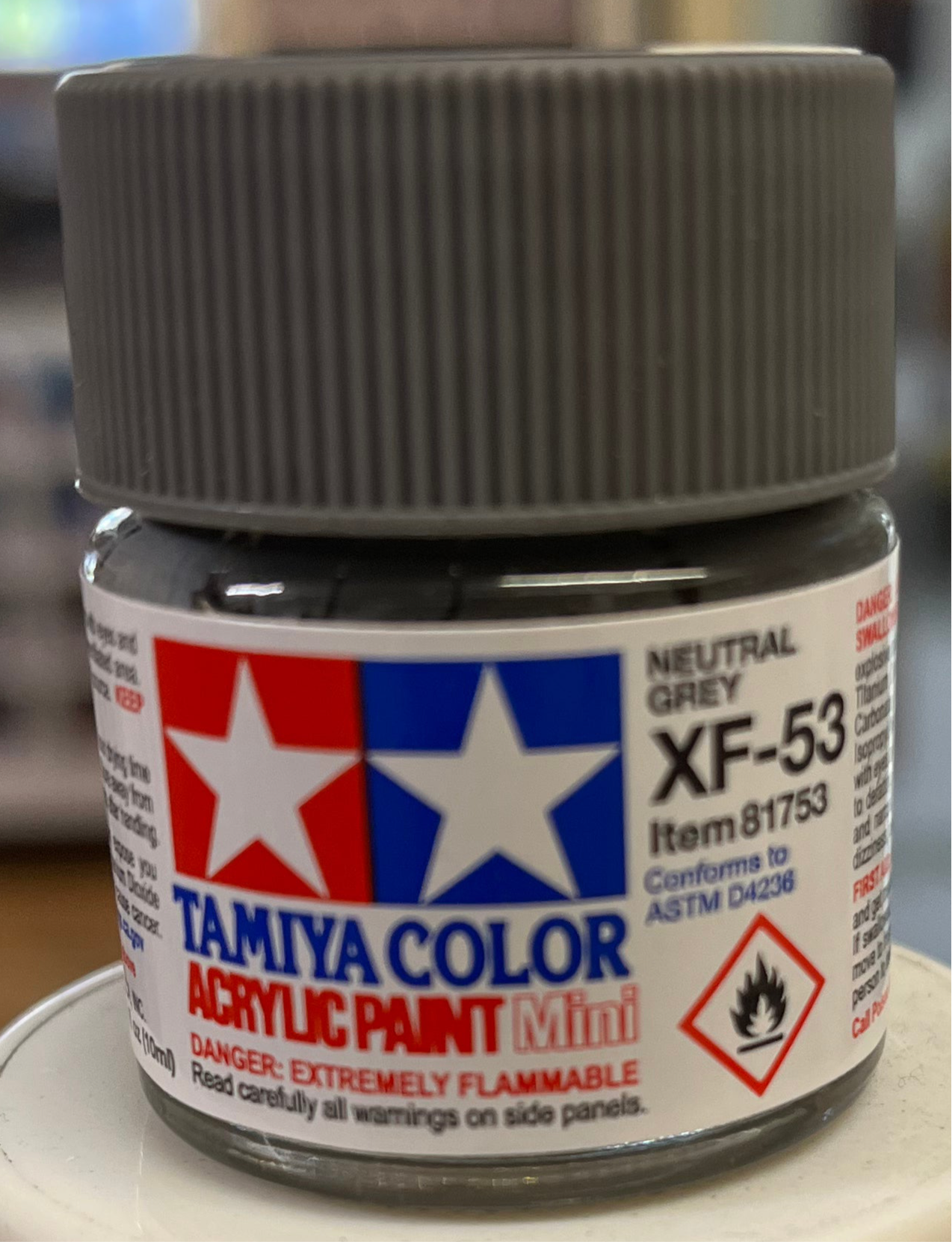 Tamiya XF53 Neutral Grey