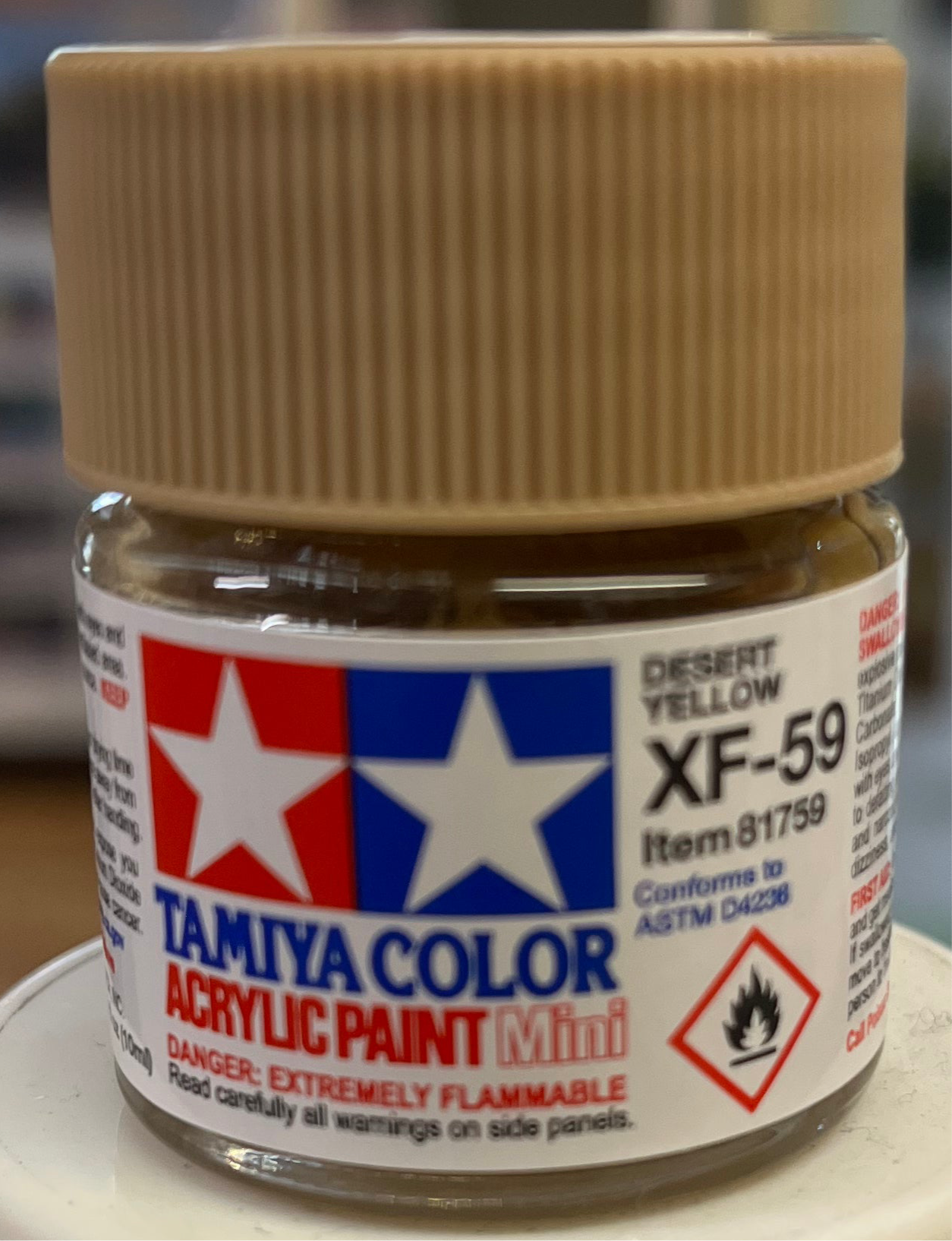 Tamiya XF59 Desert Yellow