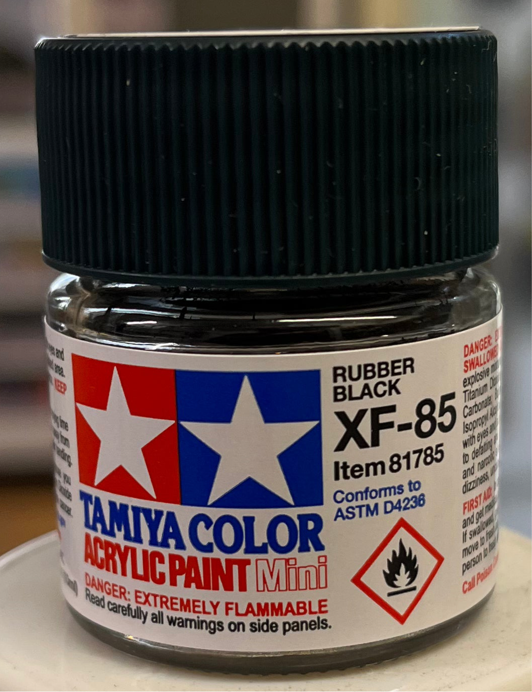 Tamiya XF85 Rubber Black