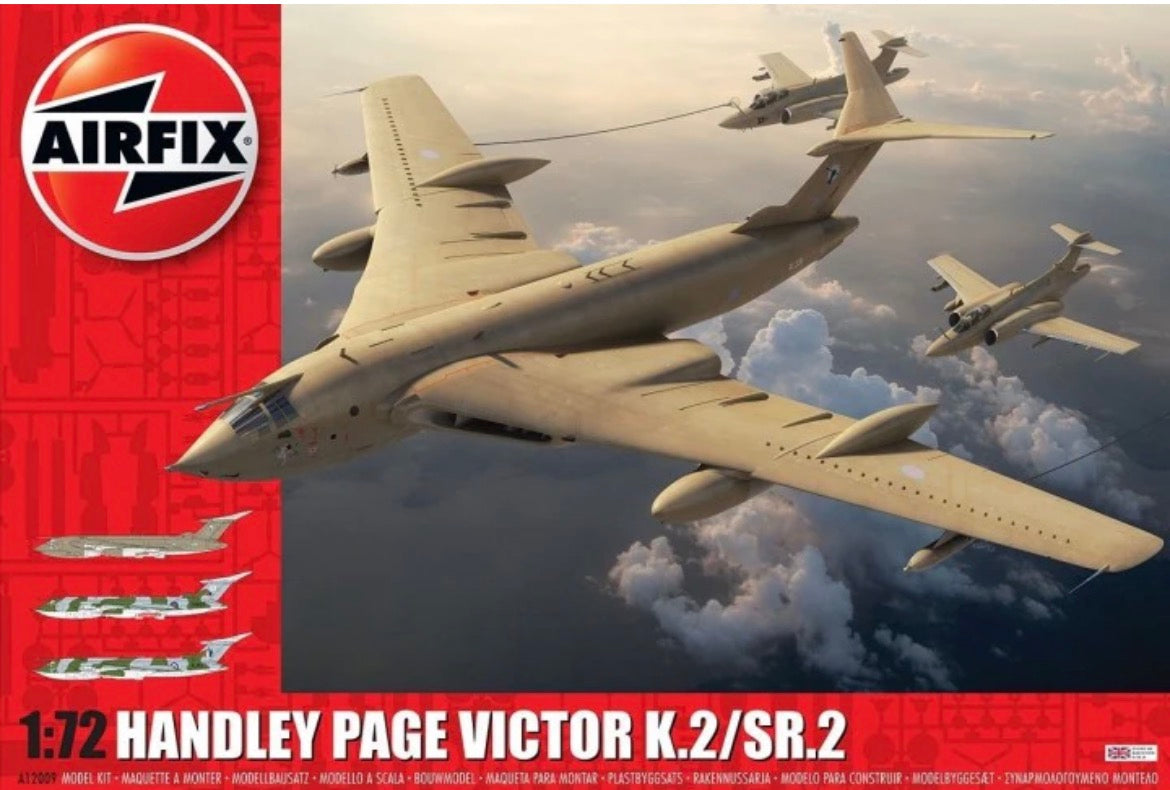 Airfix A12009 Handley Page Victor K.2/SR.2