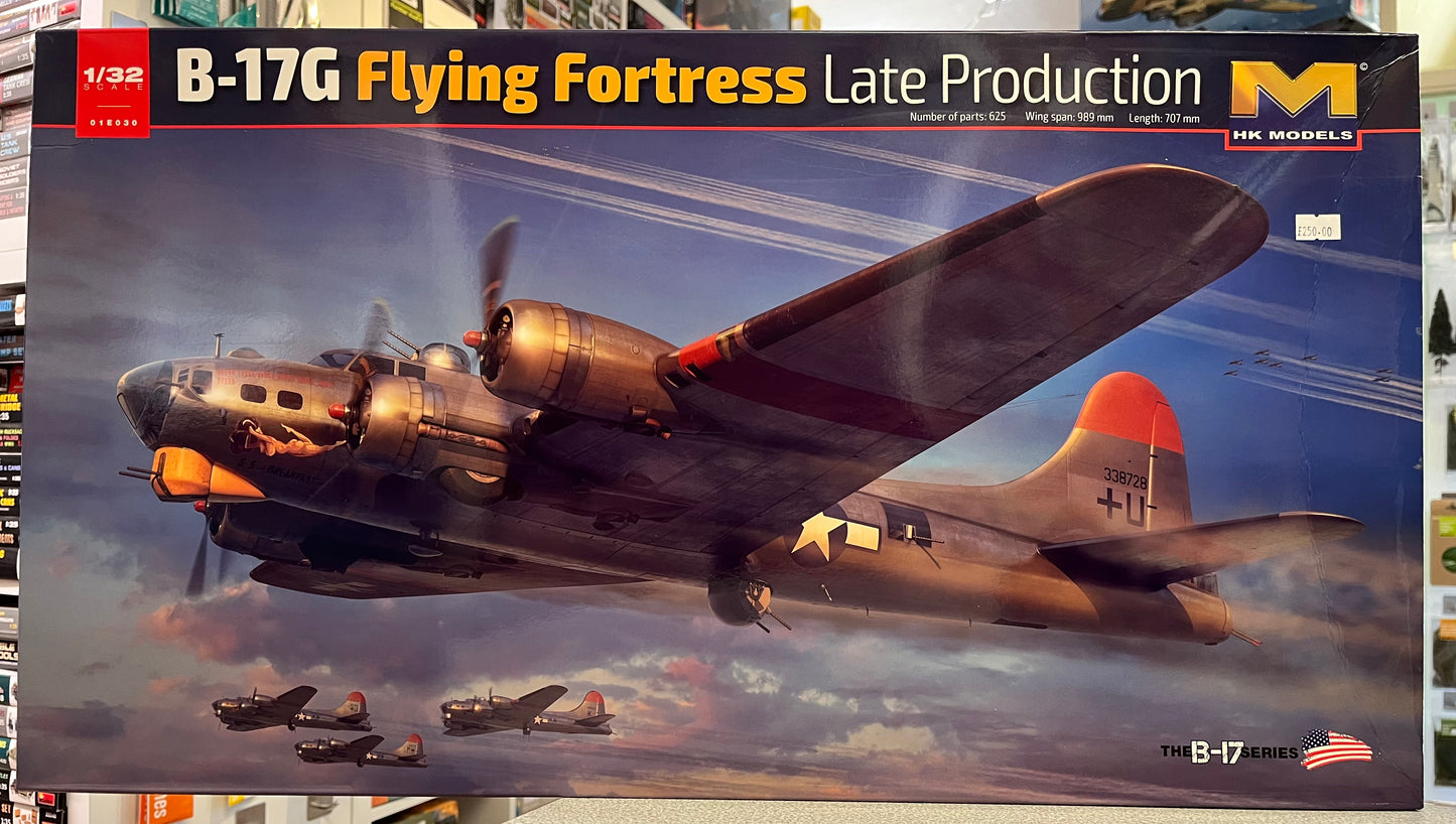 *Pre-Owned* HKModels 01E030 B-17G Flying Fortress Late Production