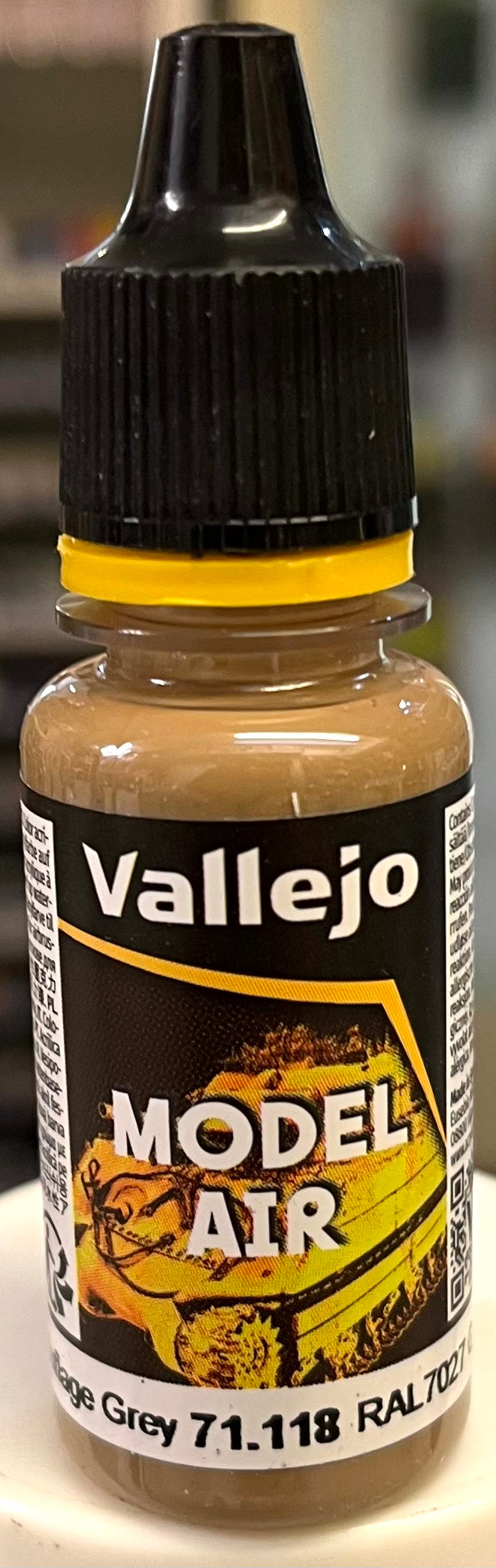 Vallejo Model Air 71.118 Camouflage Grey