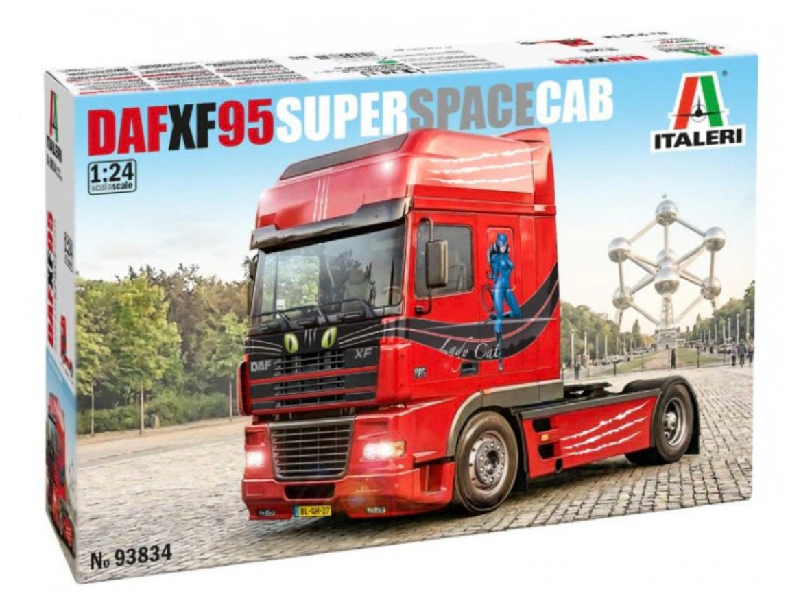 Italeri 93834 DAFXF95 Superspace Cab