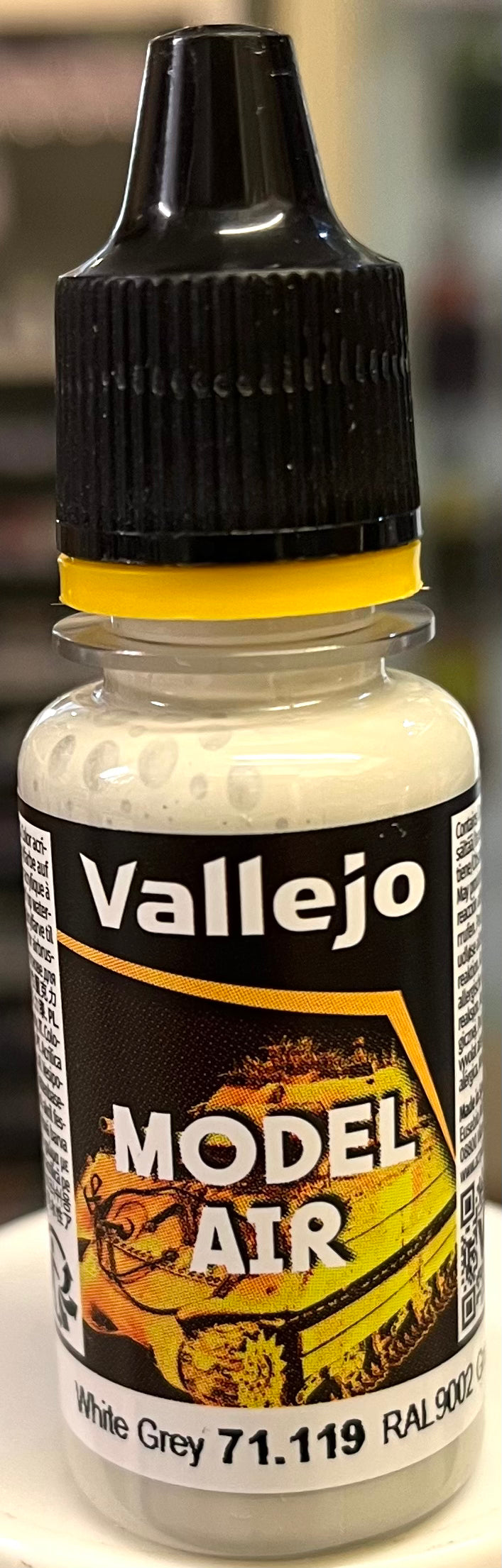 Vallejo Model Air 71.119 White Grey