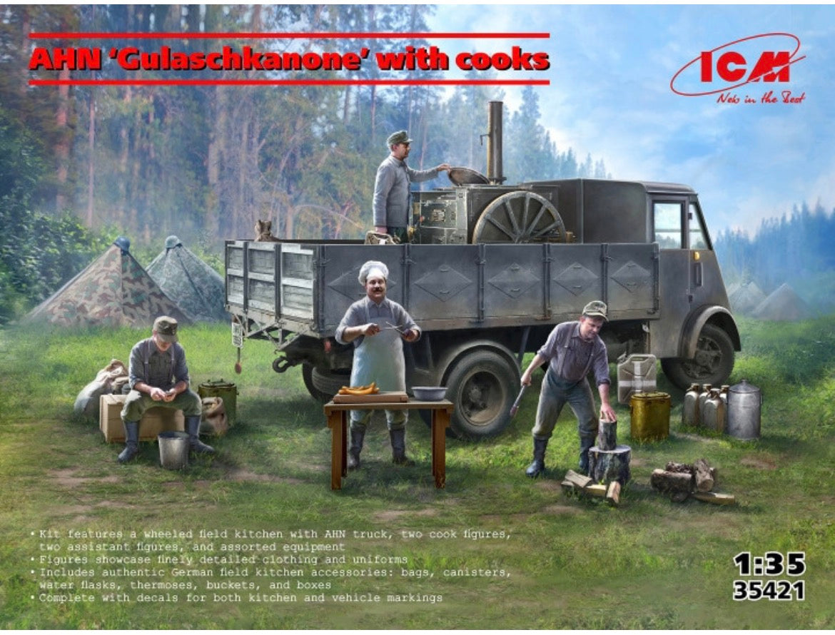 ICM 35421 AHN ‘Gulasch-kanone’ with Cooks