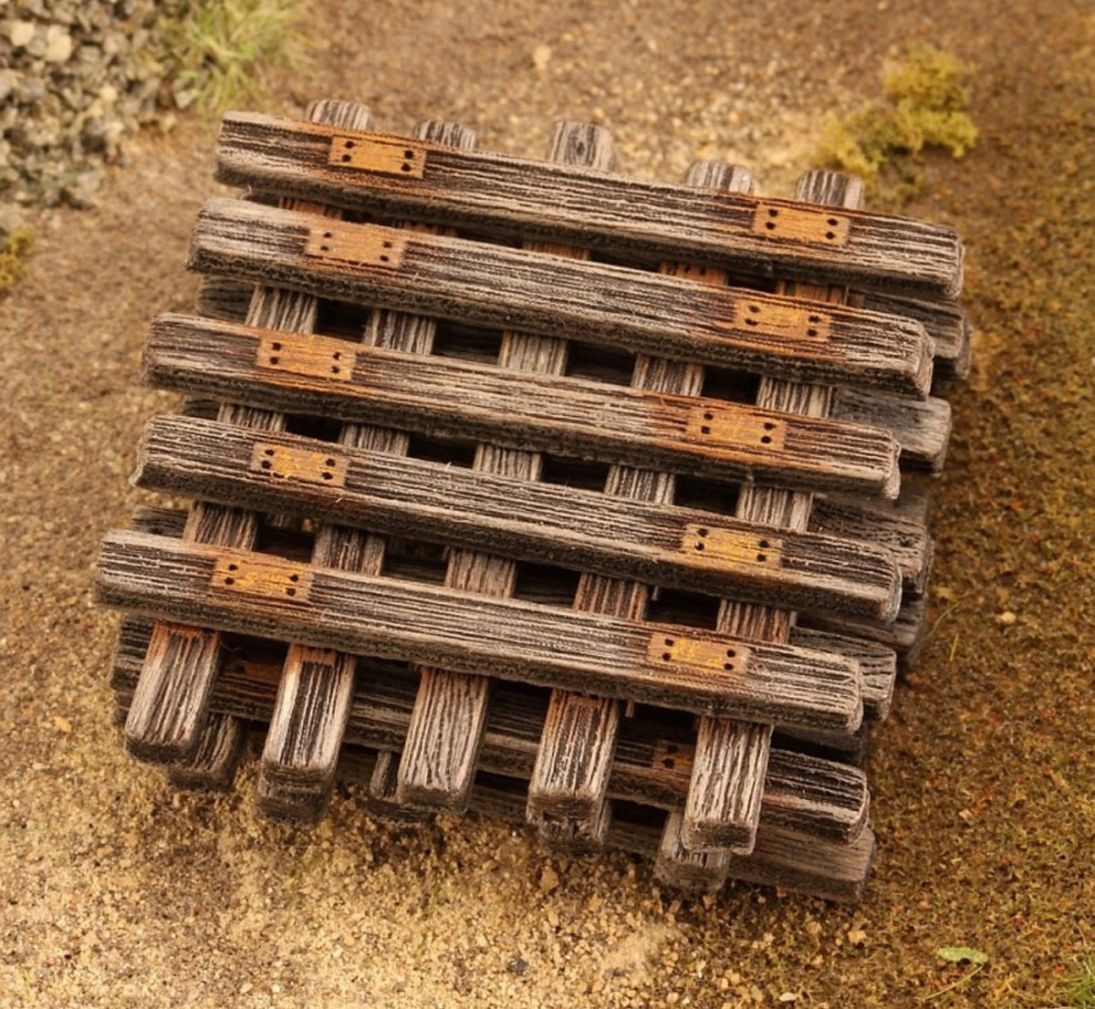 Model Scene 46502 Old Wooden Sleepers - N Scale