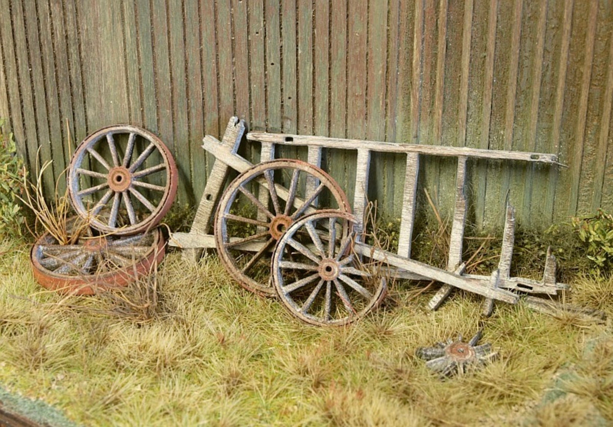 Model Scene 48510 Torso Of Hay Wagon - H0/1:72nd Scale