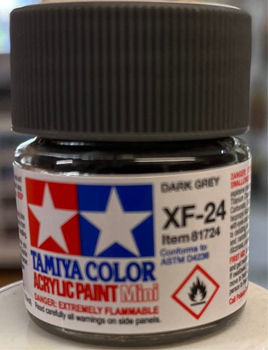 Tamiya XF24 Dark Grey