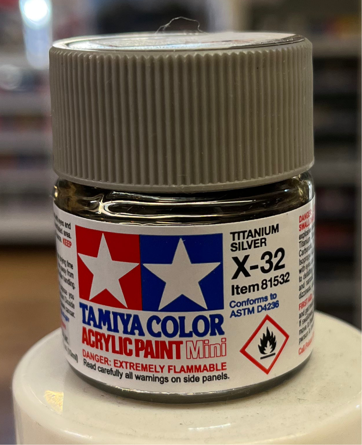 Tamiya X32 Titanium Silver