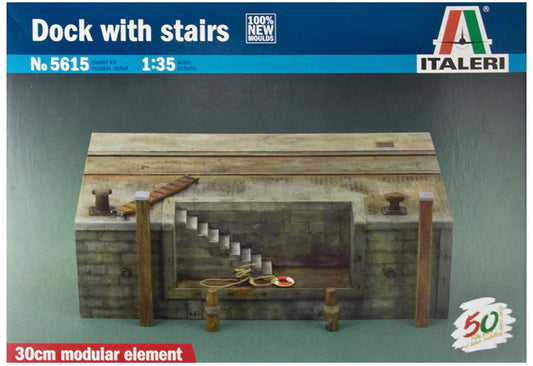 Italeri No.5615 Dock With Stairs