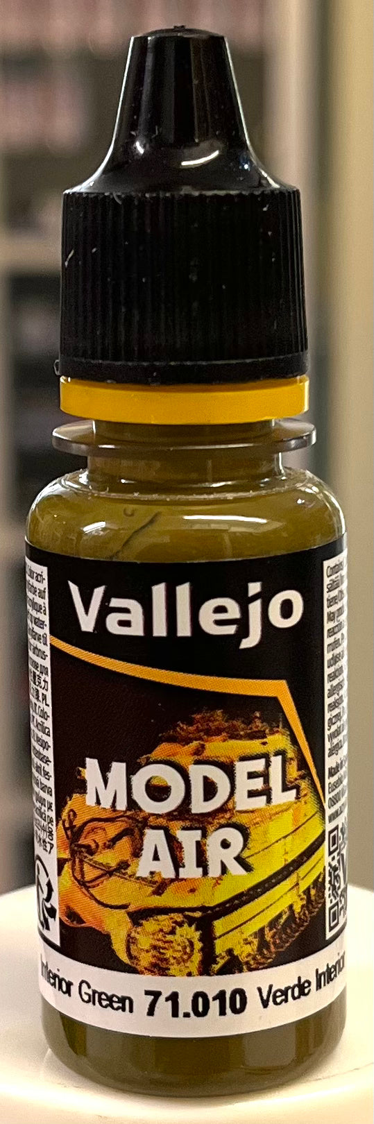 Vallejo Model Air 71.010 Interior Green