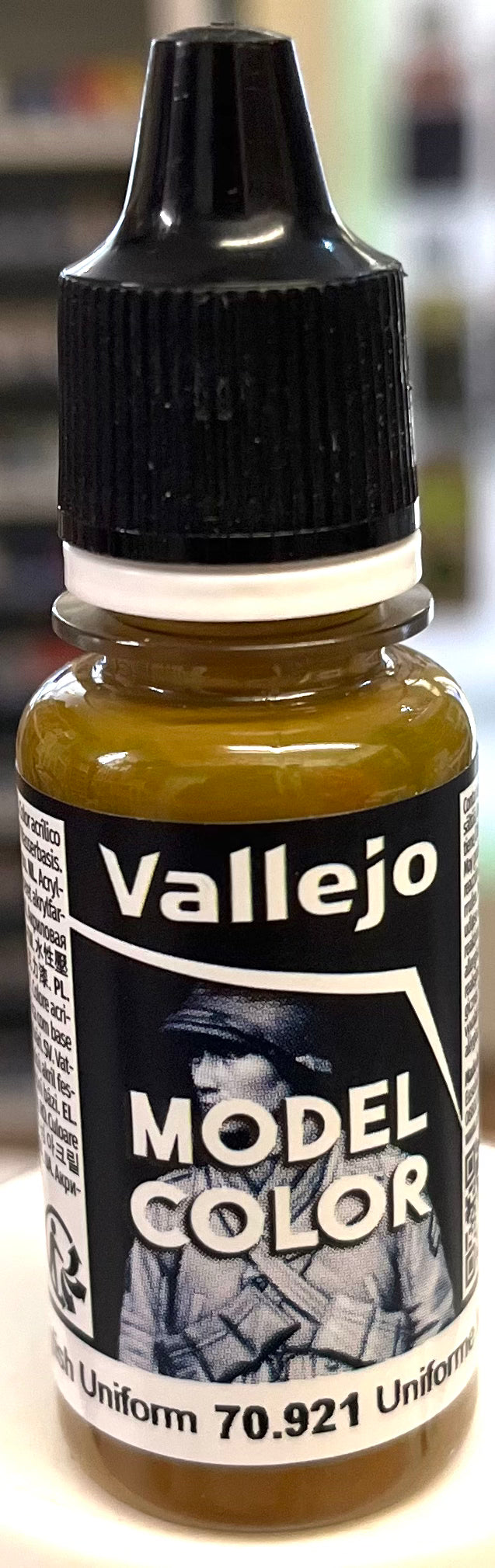 Vallejo Model Color 70.921 English Uniform