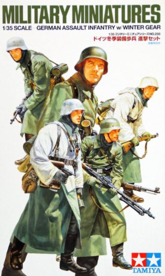 Tamiya 35256 German Assault Infantry with Winter Gear