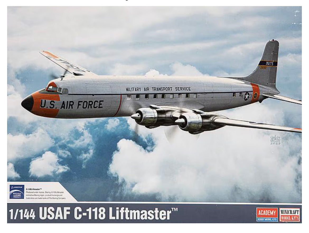 Academy 12634 USAF C-118 Liftmaster