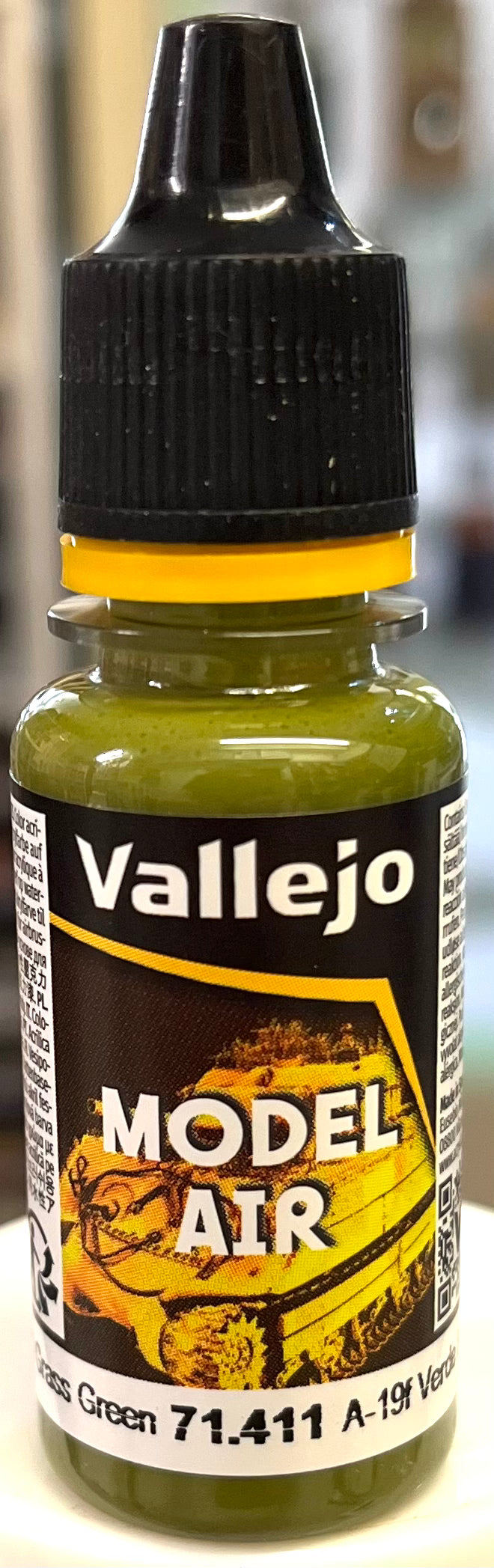 Vallejo Model Air 71.411 A-19f Grass Green