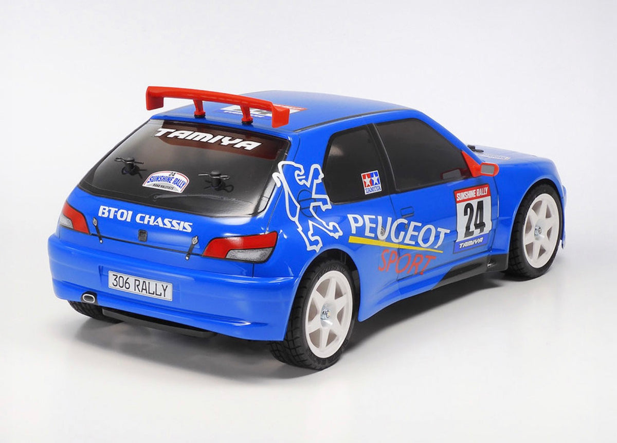 Tamiya 47513 Peugeot 306 Maxi with Blue Painted Body