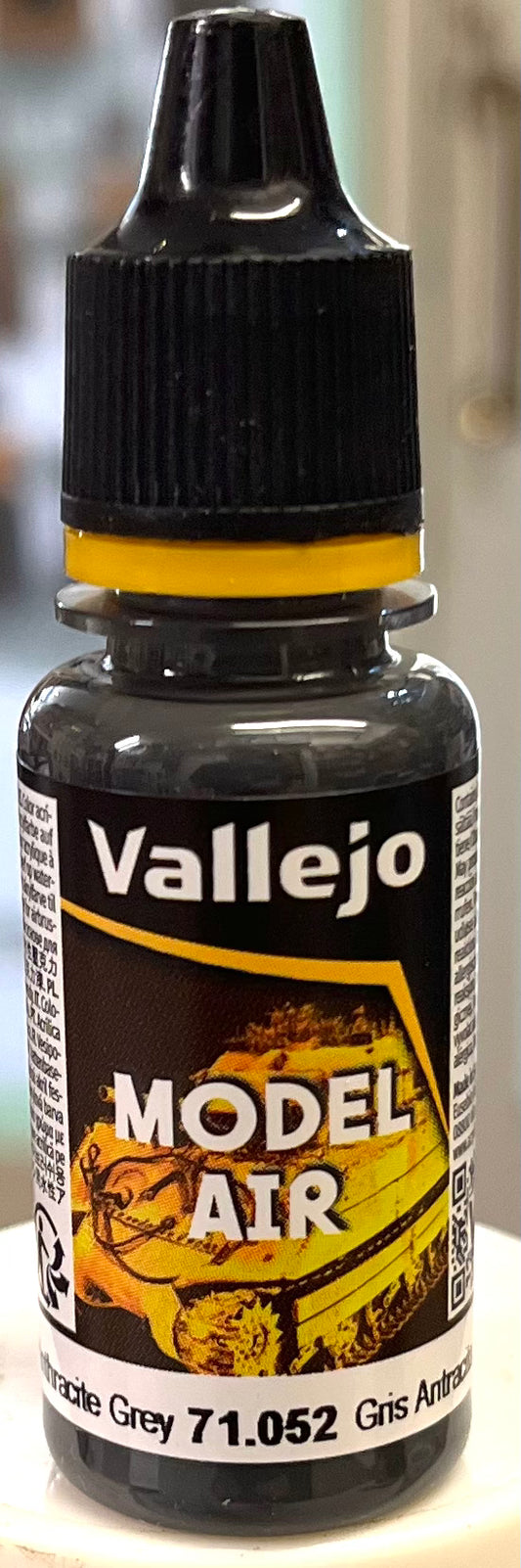 Vallejo Model Air 71.052 Anthracite Grey