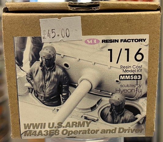 *Pre-Owned* SOL Resin Factory MM583 WWII US Army M4A3E8 Operator & Driver 1:16