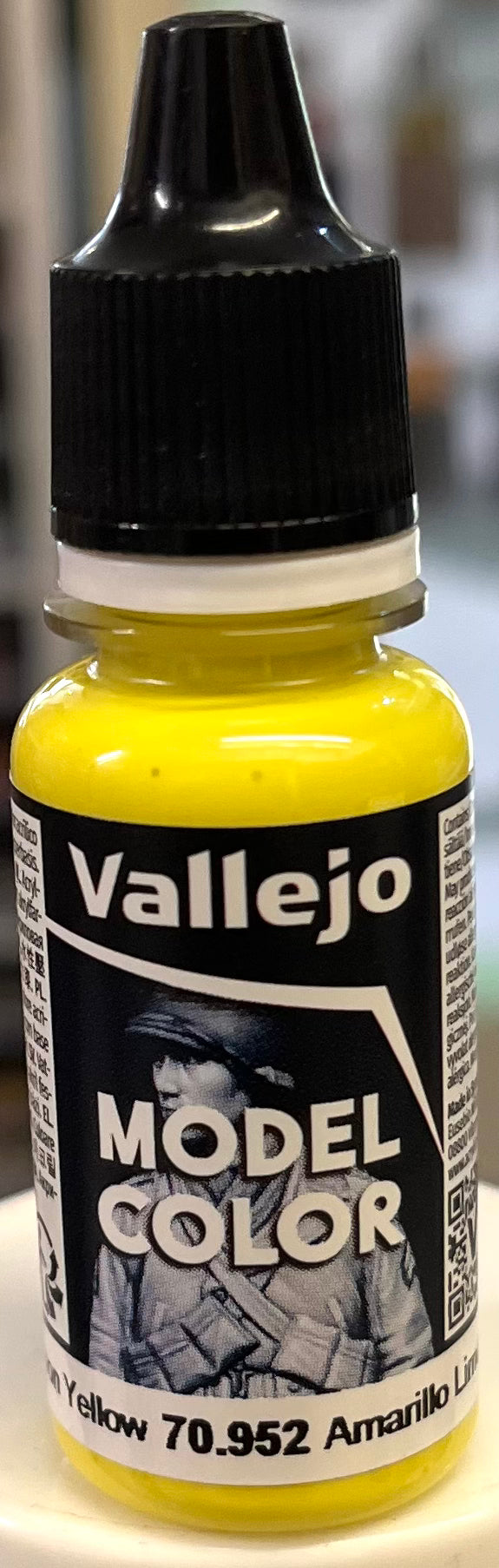 Vallejo Model Color 70.952 Lemon Yellow