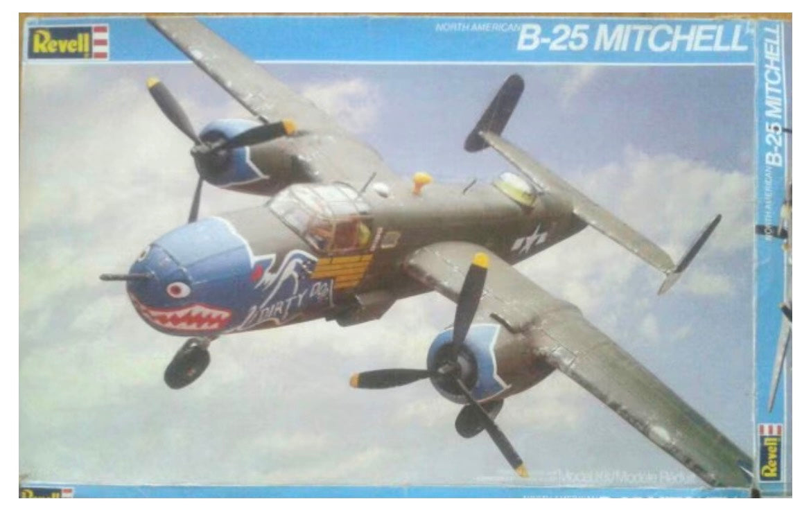 *Pre-Owned* Revell 4585 North American B-25 Mitchell