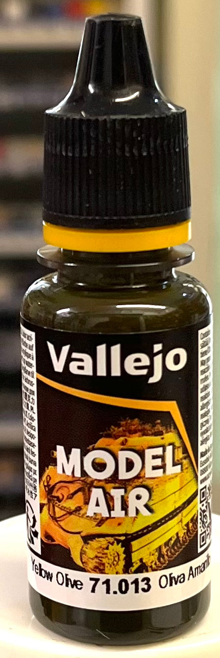 Vallejo Model Air 71.013 Yellow Olive