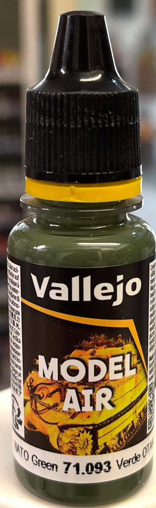 Vallejo Model Air 71.093 NATO Green