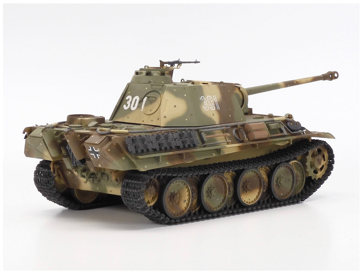 Tamiya 48219 1:35 RC Panther G Late Version (With Control Unit)
